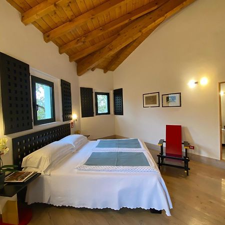 ลา โลกันดา เดล โนตาโย Hotel Pellio Intelvi ภายนอก รูปภาพ