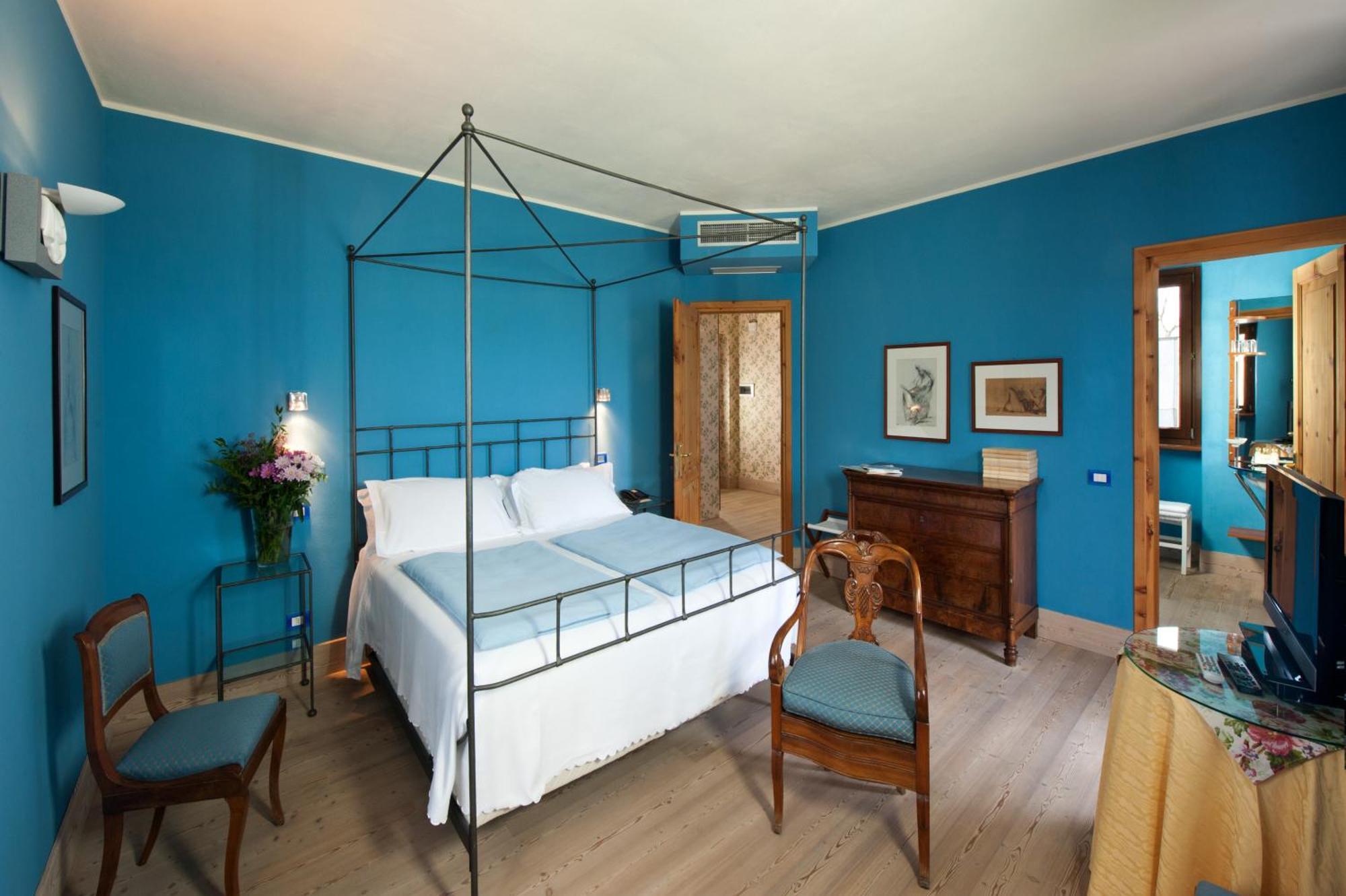 ลา โลกันดา เดล โนตาโย Hotel Pellio Intelvi ภายนอก รูปภาพ